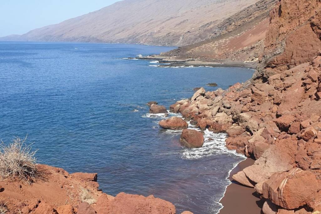 Apt Con Piscina Playa Roja, La Restinga Eksteriør billede